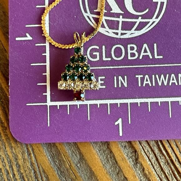 Christmas Tree Pendant Red Green Clear Rhinestones Gold Tone Necklace Vintage - Picture 7 of 7